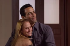 letra cruzare mil mares alex sirvent paola marti lo que la vida me robo