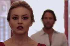 cancion de montserrat y alejandro lo que la vida me robo