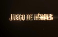pelicula juego de heroes universos paralelos jotdog